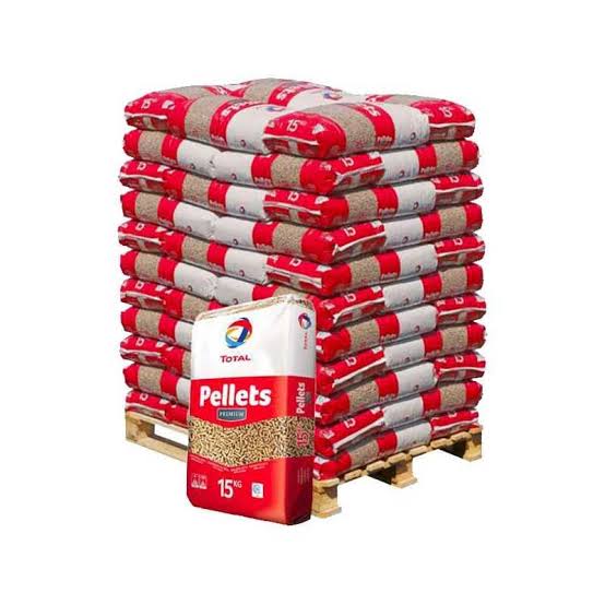 Granulés de Bois TotalEnergies Premium 100 % Résineux – Palette de 66 Sacs de 15 kg